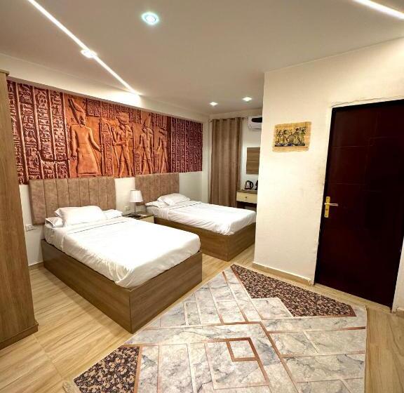 اتاق لوکس یک تخته, Locanda Pyramids View