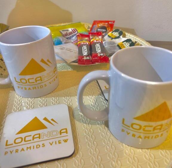 اتاق ساده سه‌ نفره, Locanda Pyramids View