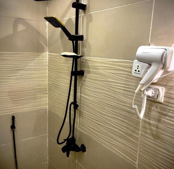 اتاق لوکس یک تخته, Locanda Pyramids View