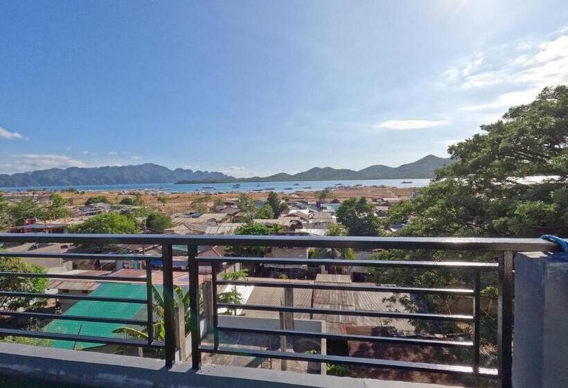 スタンダードルーム, Lucky Tito Coron Dive Resort