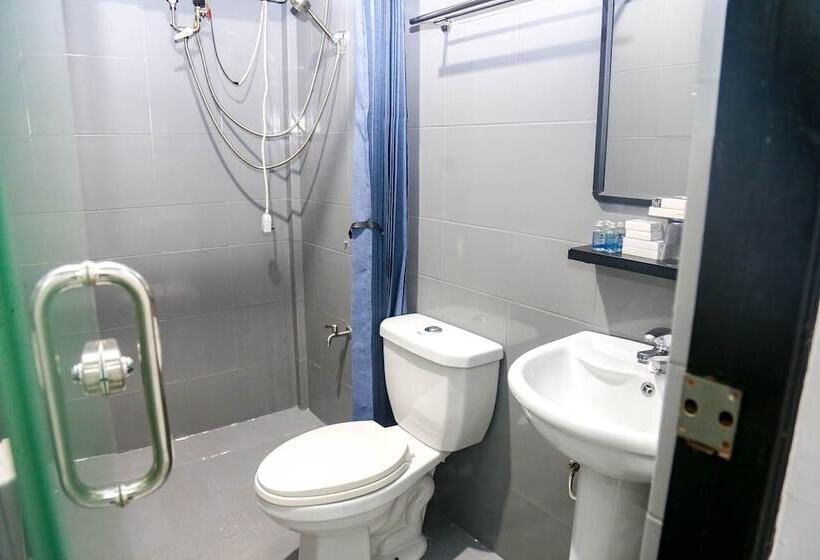 スタンダードルーム, Lucky Tito Coron Dive Resort