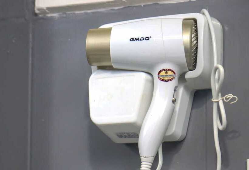 スタンダードルーム, Lucky Tito Coron Dive Resort