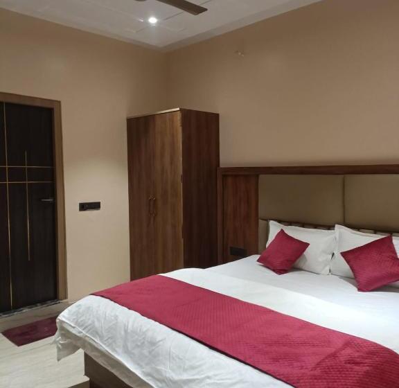 スーペリアールーム, Mr Jaiswal Dharmshala