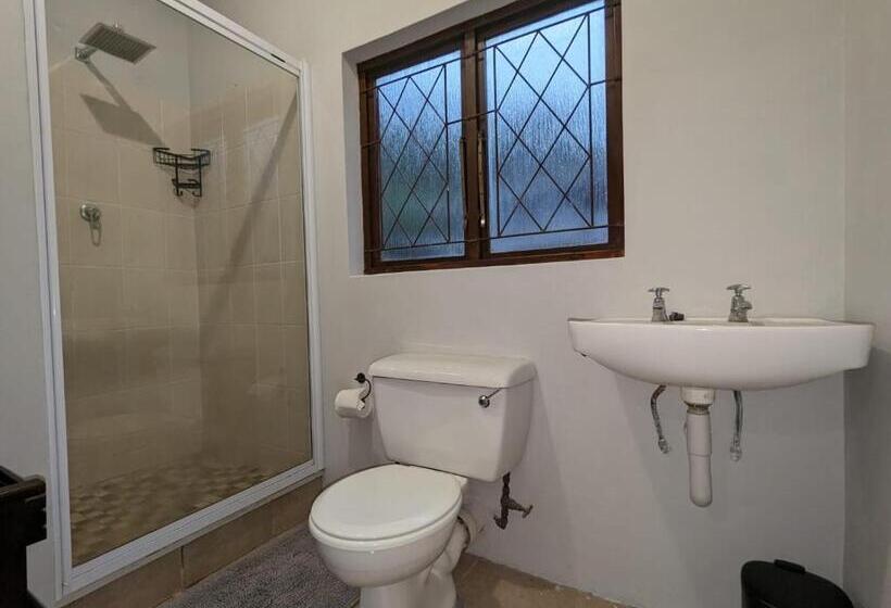 חדר סטנדרט, Callisto