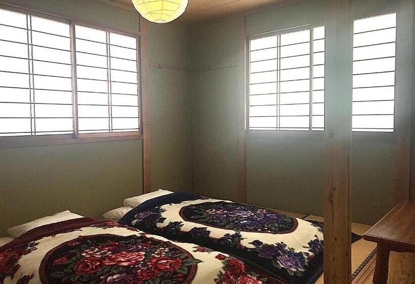 غرفة قياسية, A Short Walk To Akakura Onsen Ski Lift And Town By Japow House