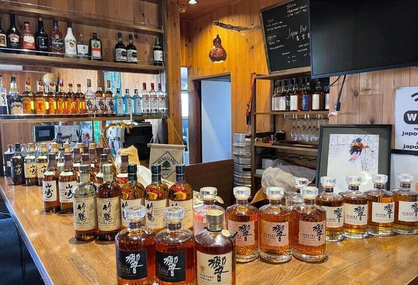 شاليه غرفة نوم واحدة, A Short Walk To Akakura Onsen Ski Lift And Town By Japow House