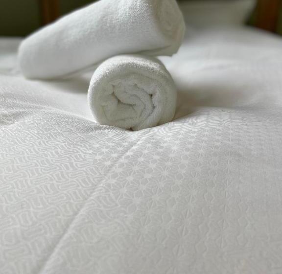 شاليه غرفة نوم واحدة, A Short Walk To Akakura Onsen Ski Lift And Town By Japow House