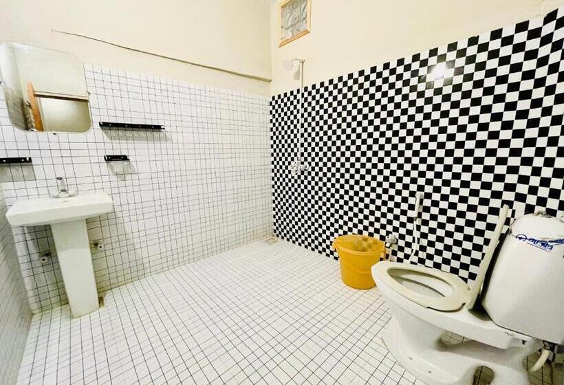 اتاق لوکس, Bed & Rest Airport