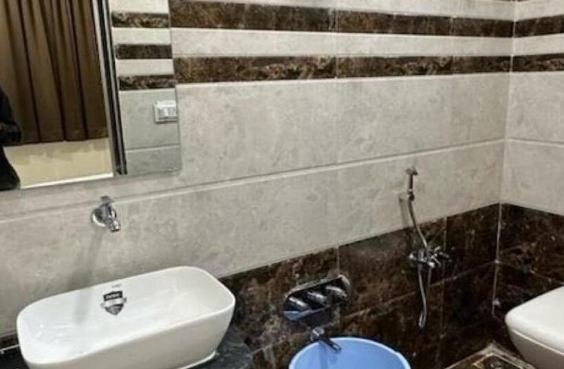 Трехместный Номер Классика, Collection O Hotel Shihori Krupa