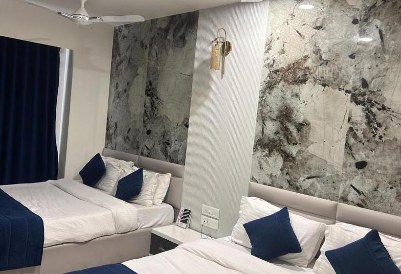 غرفة كلاسيكية ثلاثية, Collection O Hotel Shihori Krupa