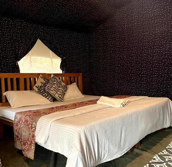 كوخ قياسي, Glampinn Woods