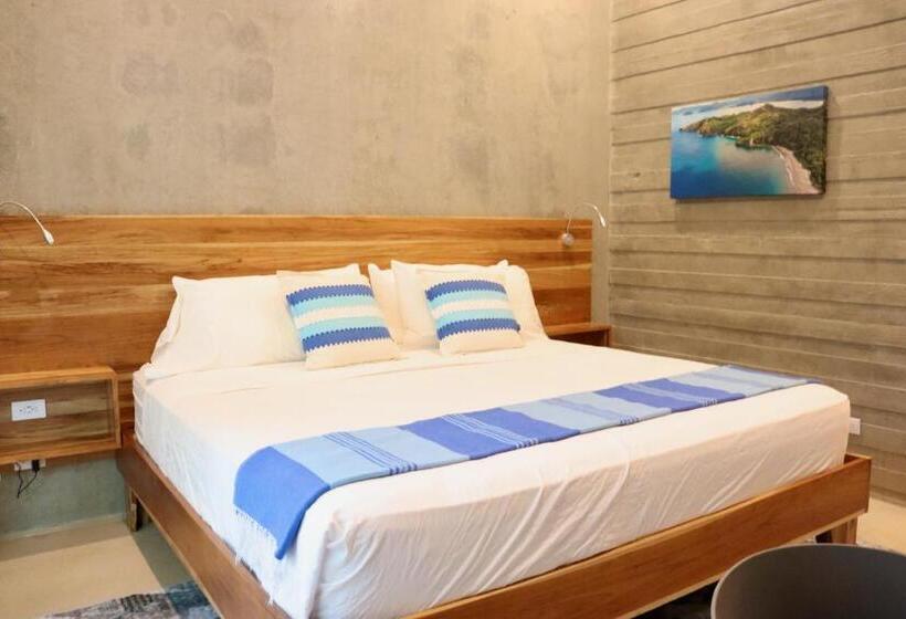 Suite, Itos Dos Hijas