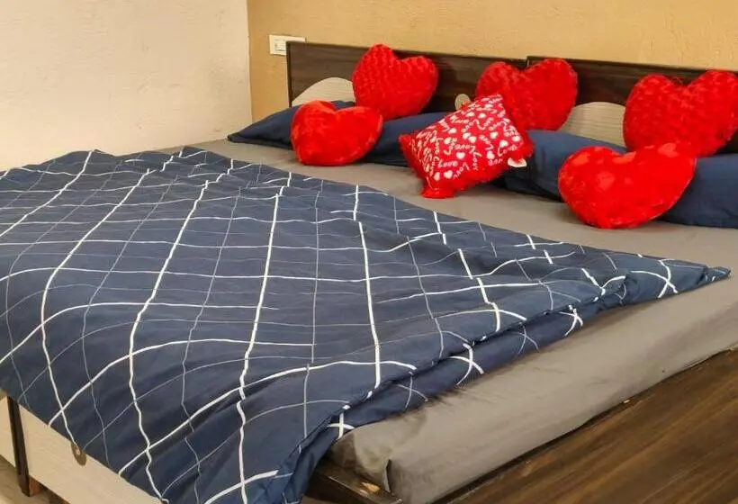 Deluxe Zimmer Kingsize Bett, Rrr