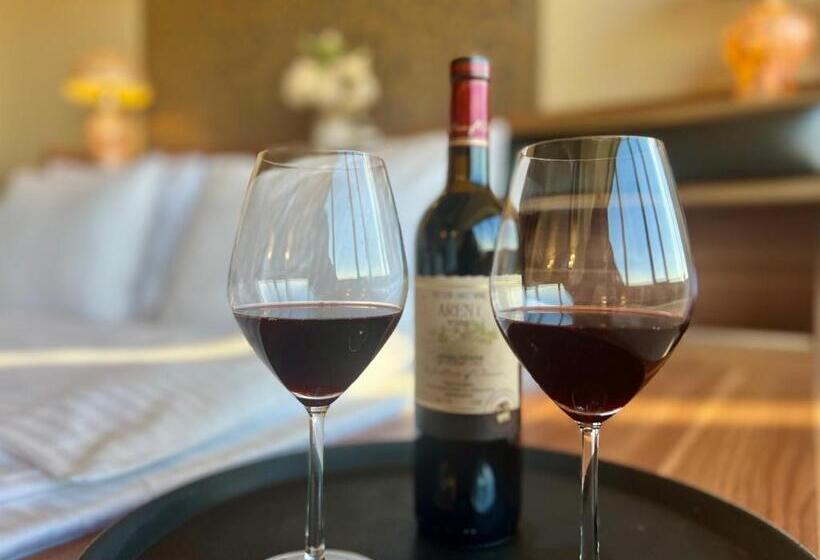 스위트 도시 전망, Sky Magic View