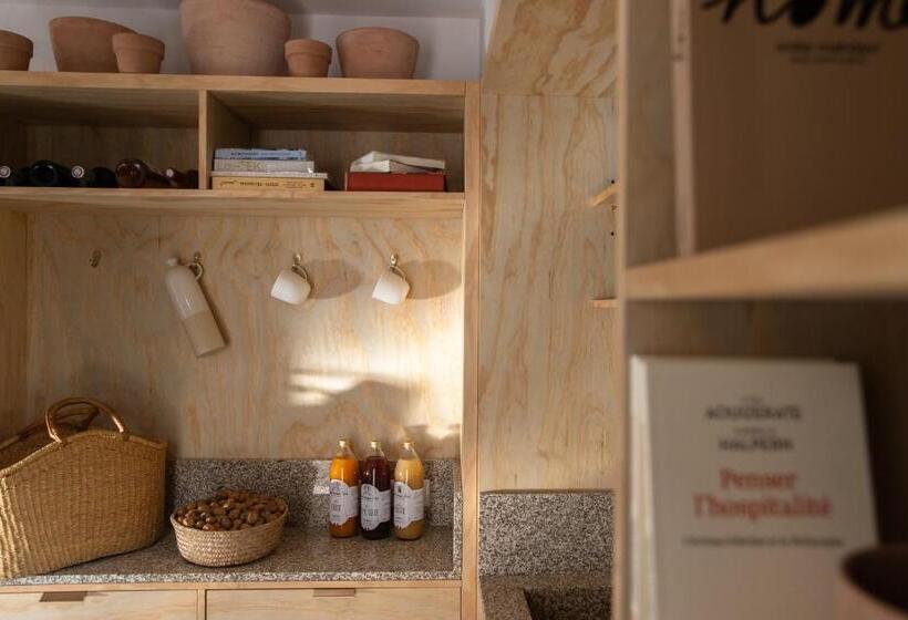 Suite with Terrace, Mob Hotel Cannes