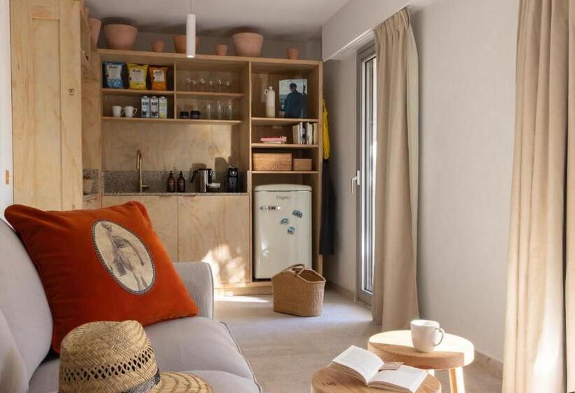 Suite with Terrace, Mob Hotel Cannes