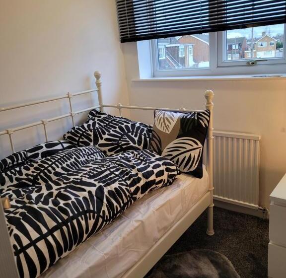 Номер Стандарт Индивидуальный Совместная Ванная, Calmhaven Apartment