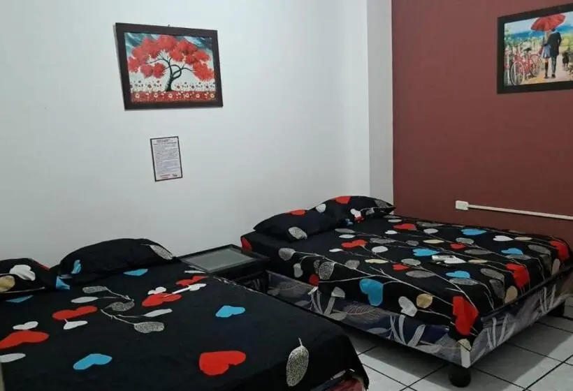اتاق استاندارد, Hostal Vinos De Mérida