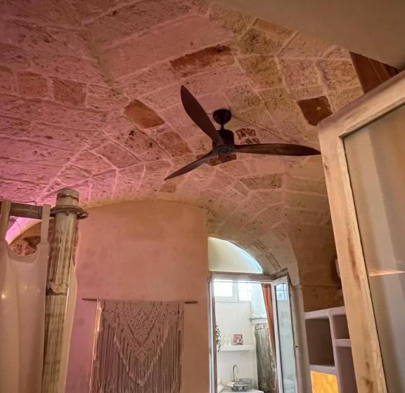 اتاق استاندارد, Suite Zorah