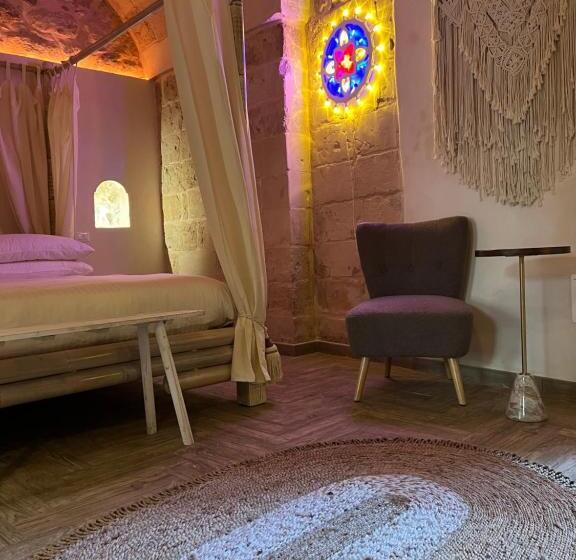 اتاق استاندارد, Suite Zorah