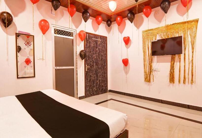 Трехместный Номер Классика, Collection O Hotel Bombay Palace