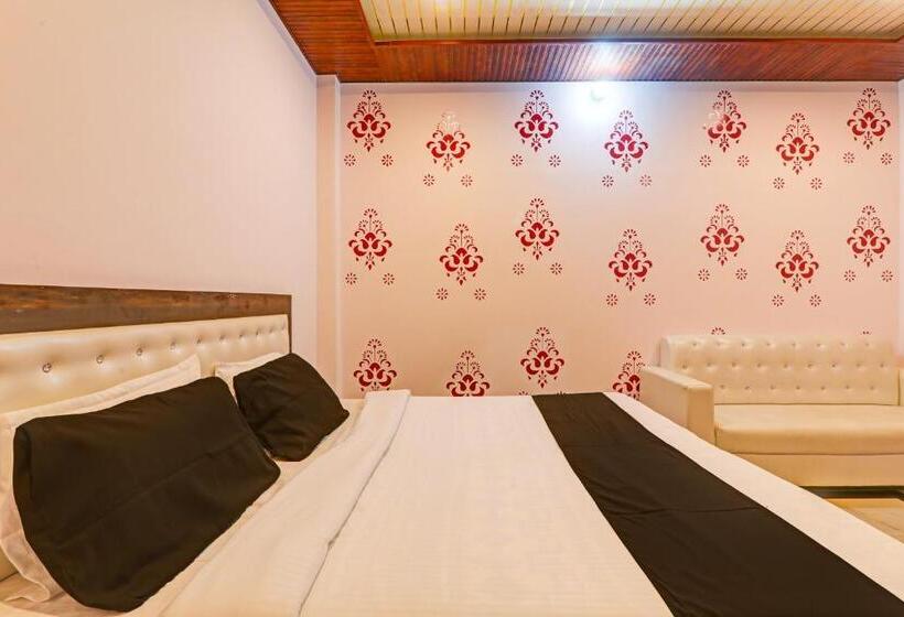 Трехместный Номер Классика, Collection O Hotel Bombay Palace