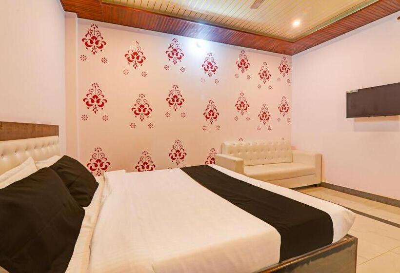 Трехместный Номер Классика, Collection O Hotel Bombay Palace