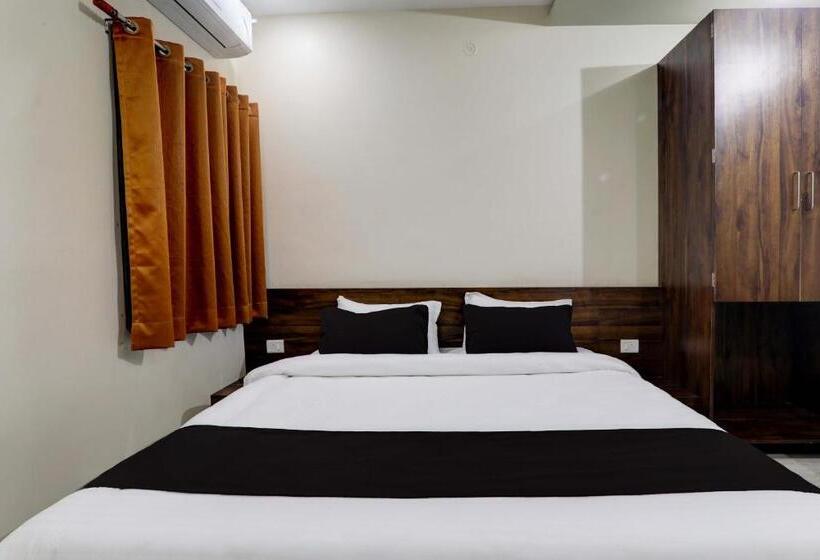 Трехместный Номер Классика, Fabhotel Nandini Grand