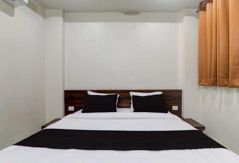 Трехместный Номер Классика, Fabhotel Nandini Grand