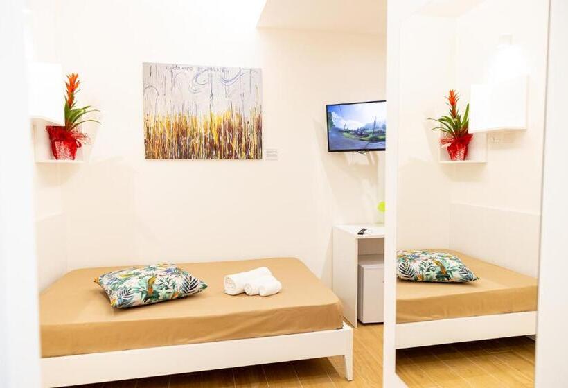 标准间, Floriana B&b