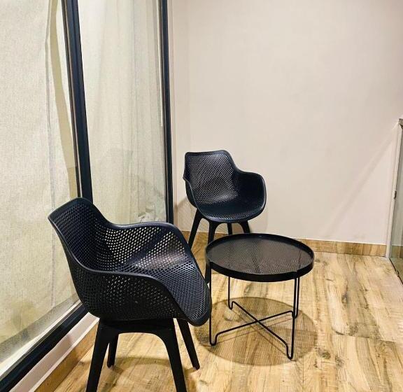 Номер Стандарт с Балконом, Mountview By Farstay Wayanad