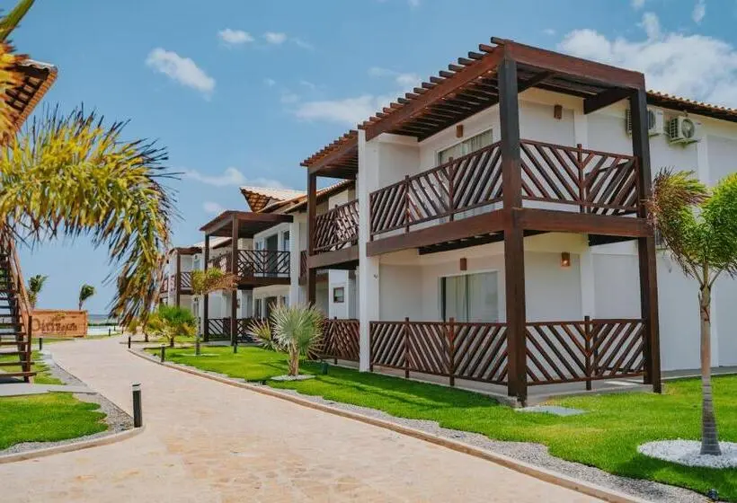 バルコニー付きスタンダードルーム, Oiti Beach Resort Tutoia