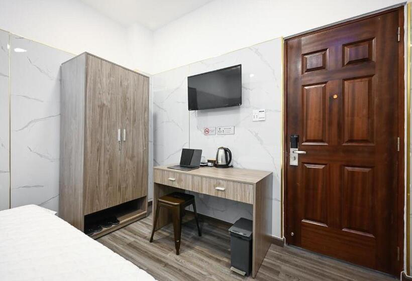 اتاق سوپریور, Yoko Airport Saigon