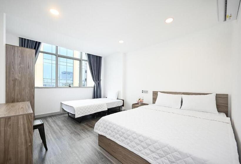 اتاق لوکس سه تخته, Yoko Airport Saigon