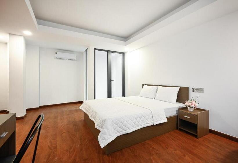 اتاق لوکس, Yoko Airport Saigon