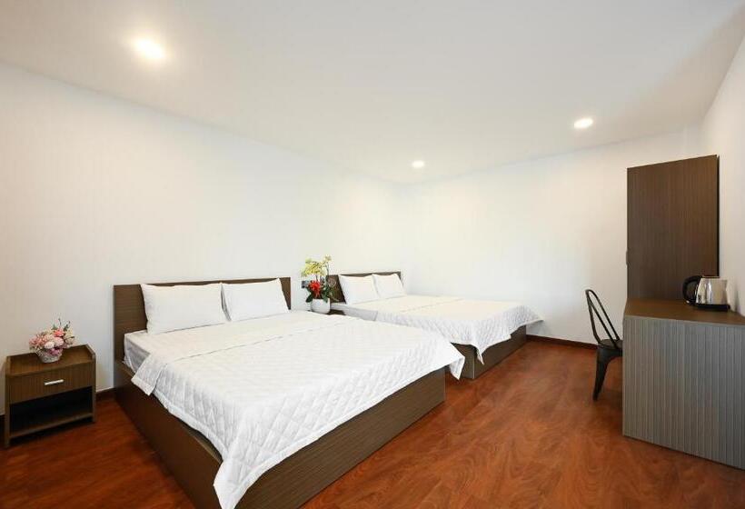 سوییت خانوادگی, Yoko Airport Saigon