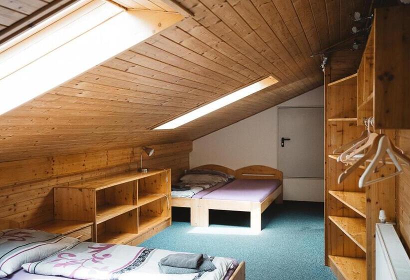 家庭间, Gasthaus Kitzloch