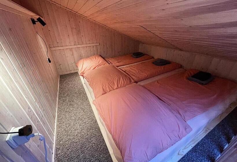 家庭间, Gasthaus Kitzloch