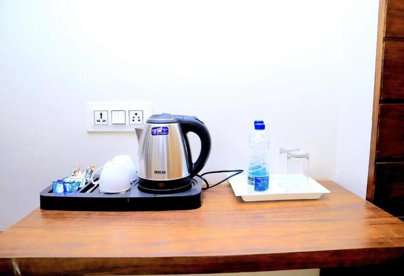 غرفة ديلوكس, Pineberry Hotels   Near Golden Temple