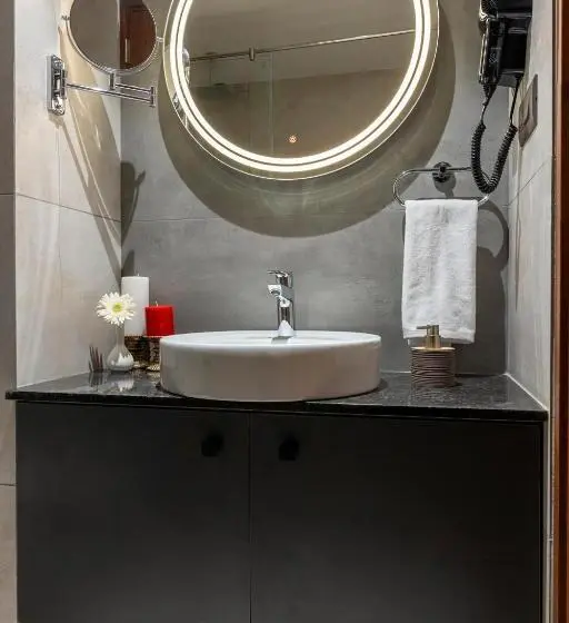 Standard-huone Parveke, Sterling Athirappilly