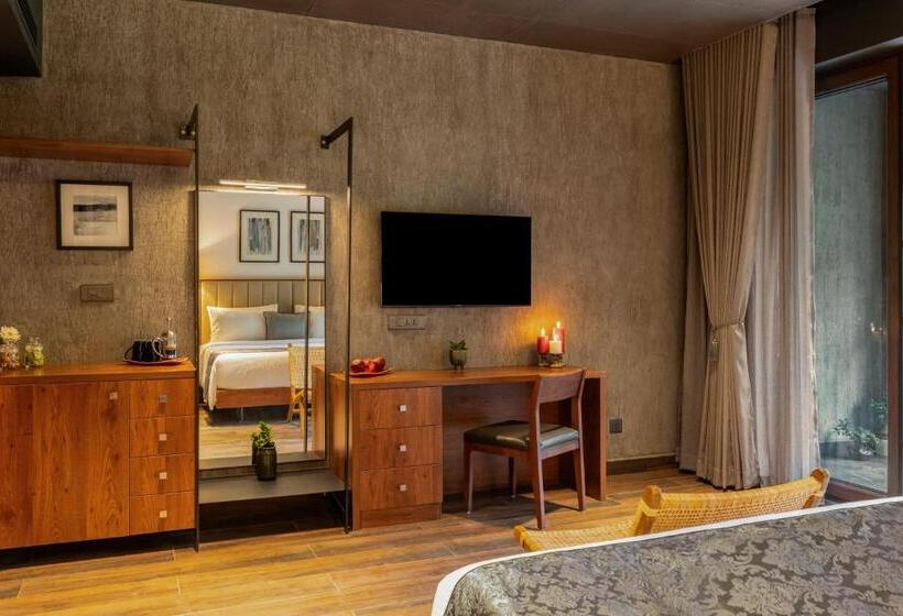 ガーデンビューのスタンダードワンルーム, Sterling Athirappilly