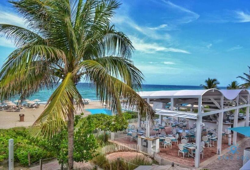 خانه 1 خوابه, Bay View Studio: Luxury Retreat In Sunny Isles