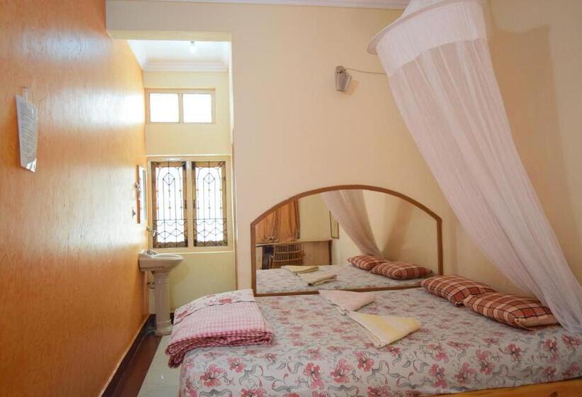 اتاق استاندارد با تخت دوبل, Lakshmi Heritage Tourist Home