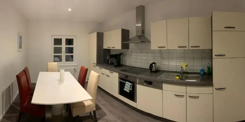 バス共有のスタンダードルーム, Zentrum Appartment Neuburg