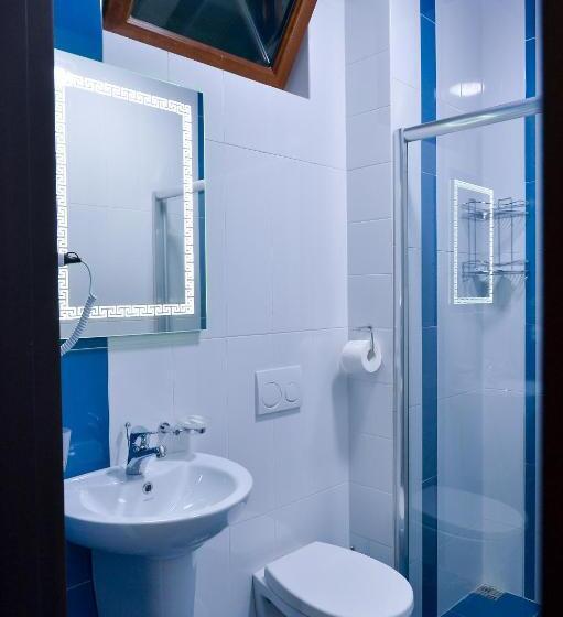 ファミリーステューディオ, Lion