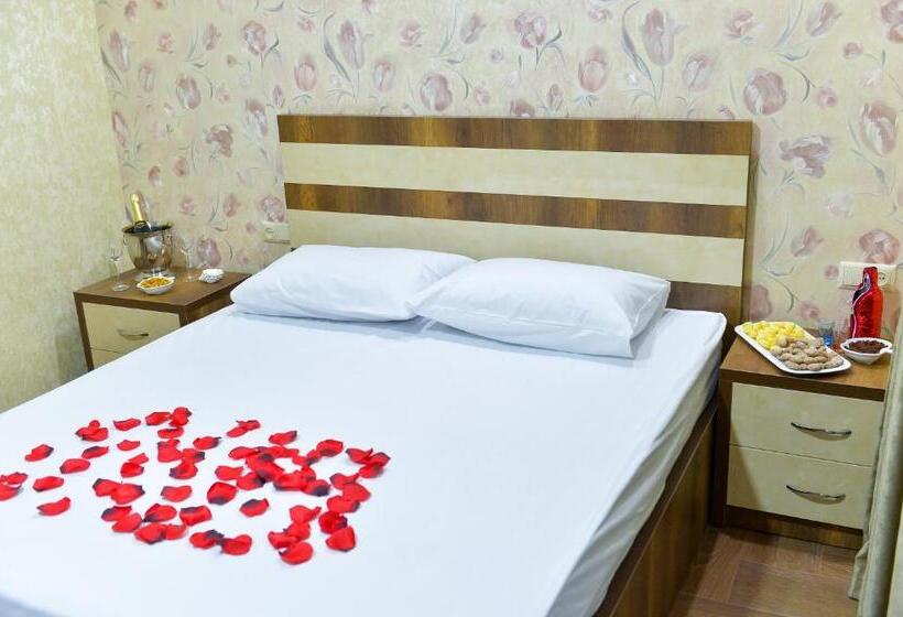 スタンダードルーム, Lion