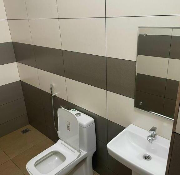 スタンダードルーム, Wild Brooke Hut