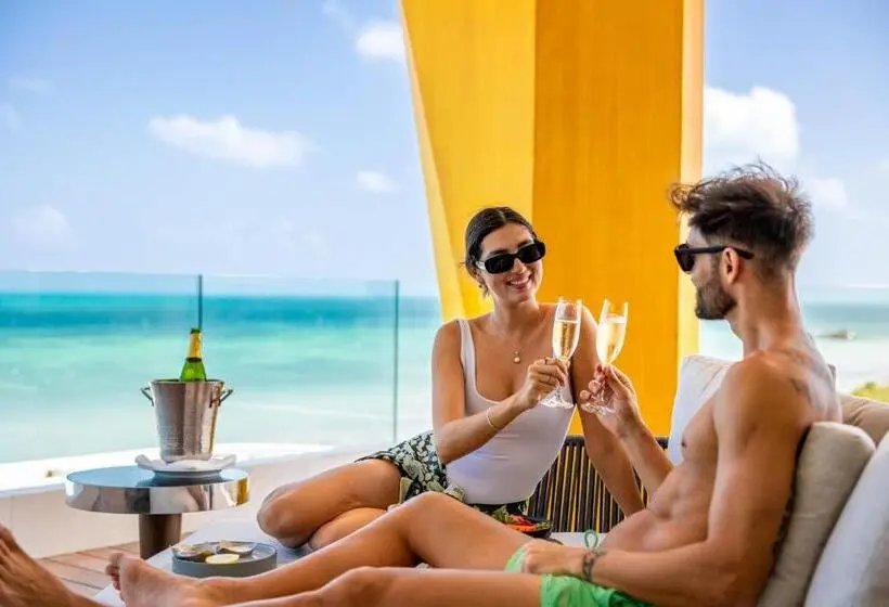 Sviitti, Mousai Cancun Adults Only