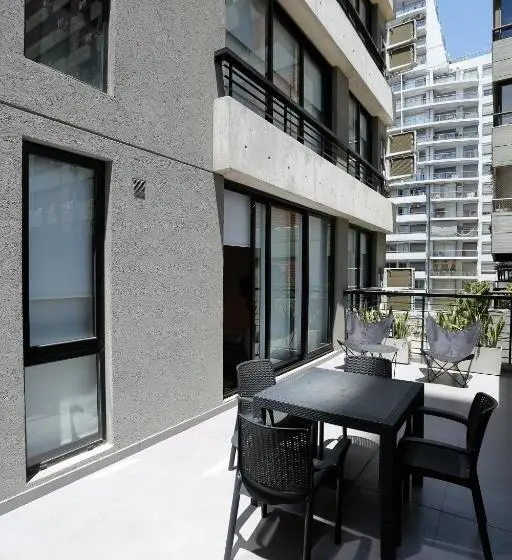 سوئیت با بالکن, Own Belgrano Studios & Suites
