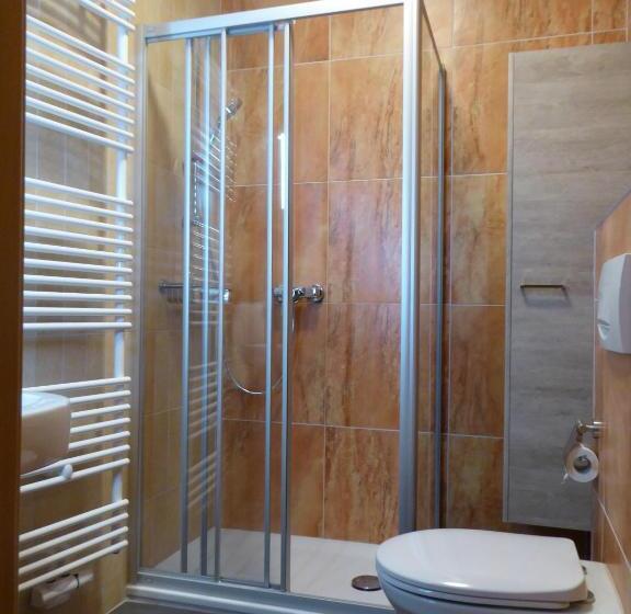 شقة غرفة واحدة, Appart Hotel Gwendy